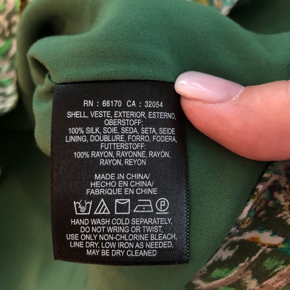 Clearance! 2 beautiful Anthropologie dresses - Picture 4 of 8